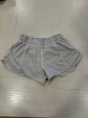 Lulu Lemon Light Gray Women's Athletic Shorts - Casual Run & Workout Shorts